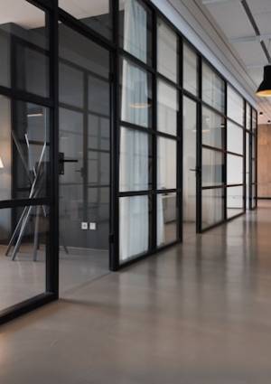 COMMERCIAL & OFFICE GLASS