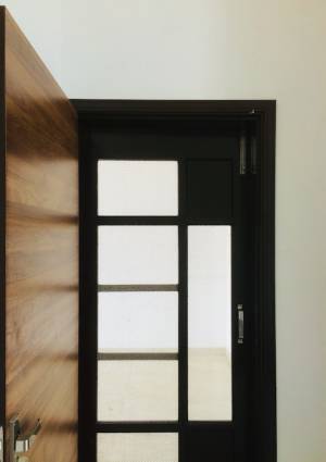 DOORS